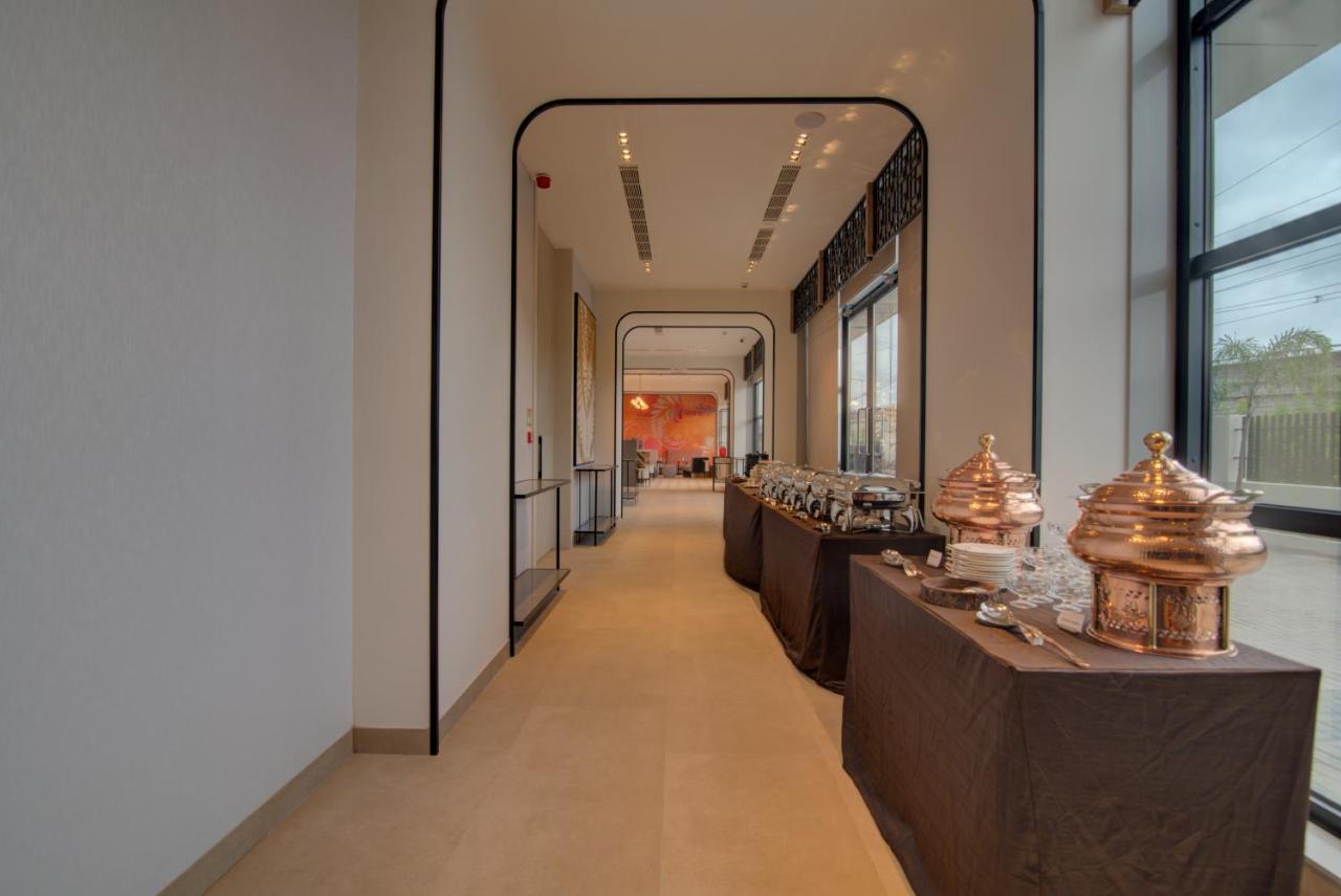 7 Apple Hotel นาสิก ภายนอก รูปภาพ