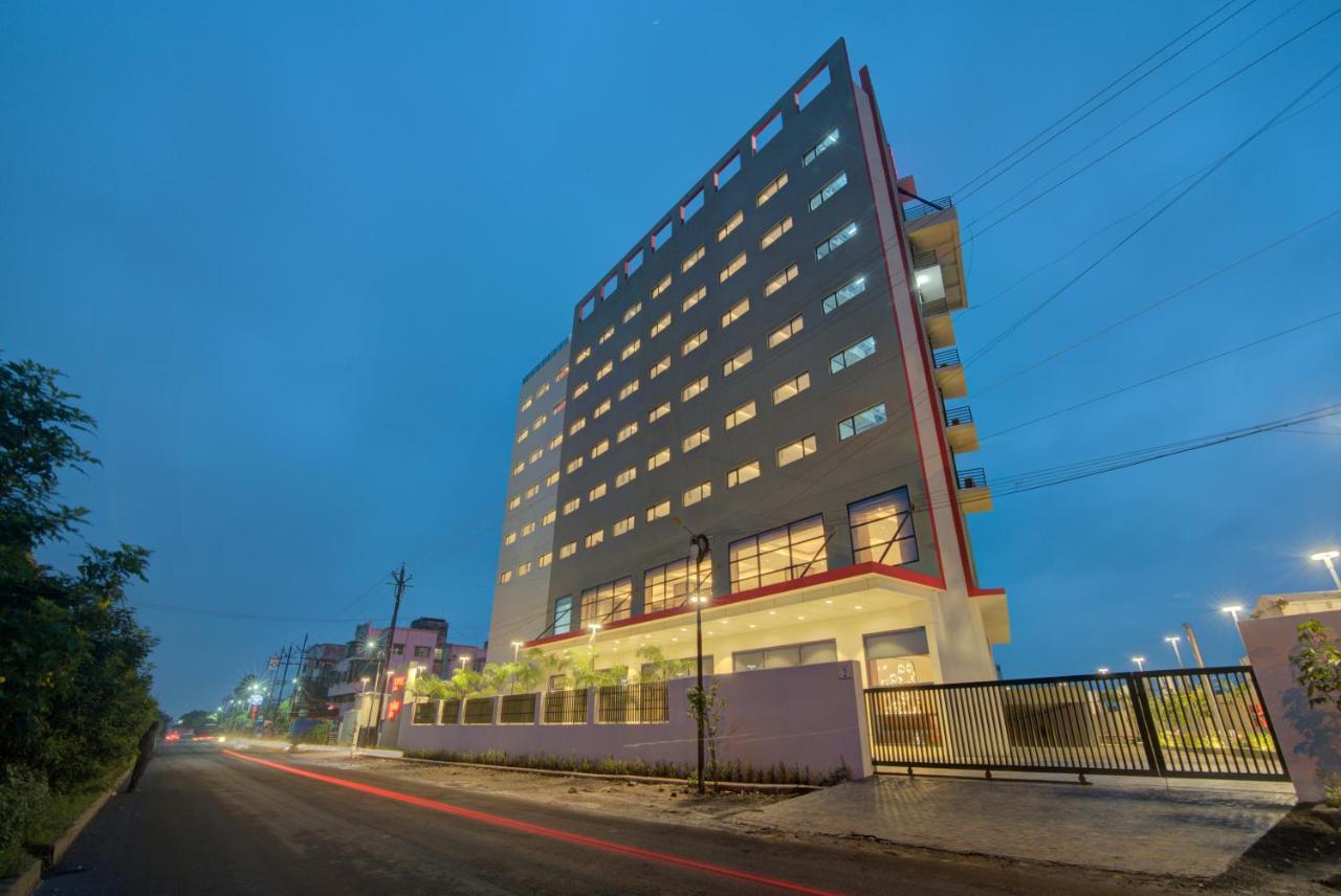 7 Apple Hotel นาสิก ภายนอก รูปภาพ