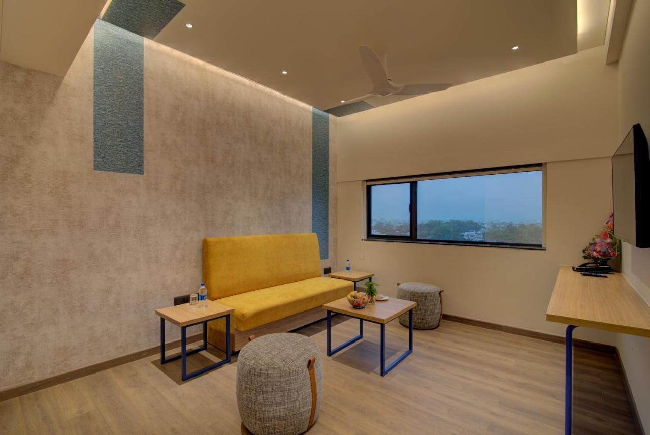 7 Apple Hotel นาสิก ภายนอก รูปภาพ